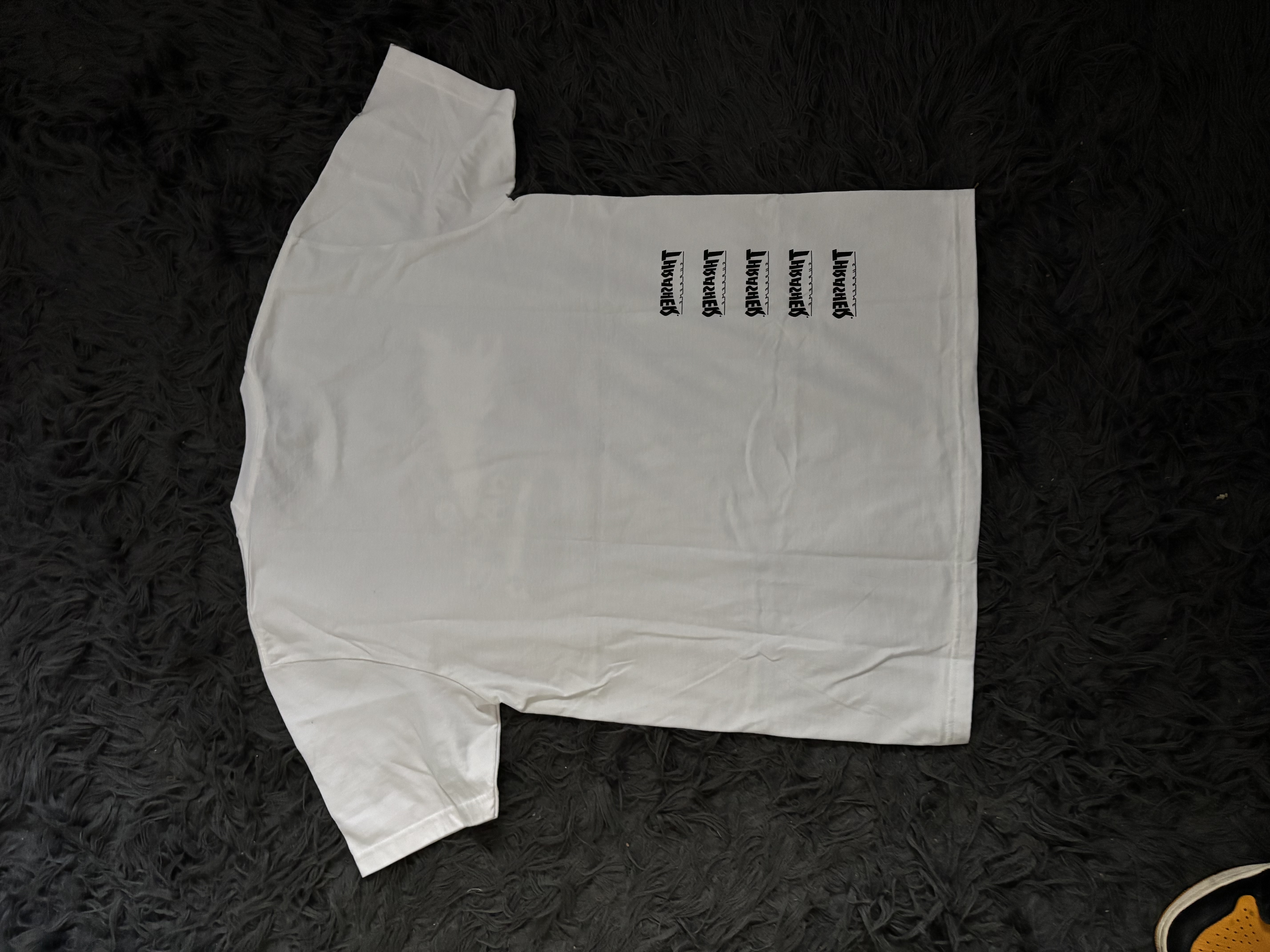 SUPREME X THRASHER MAGAZINE TEE vista 2