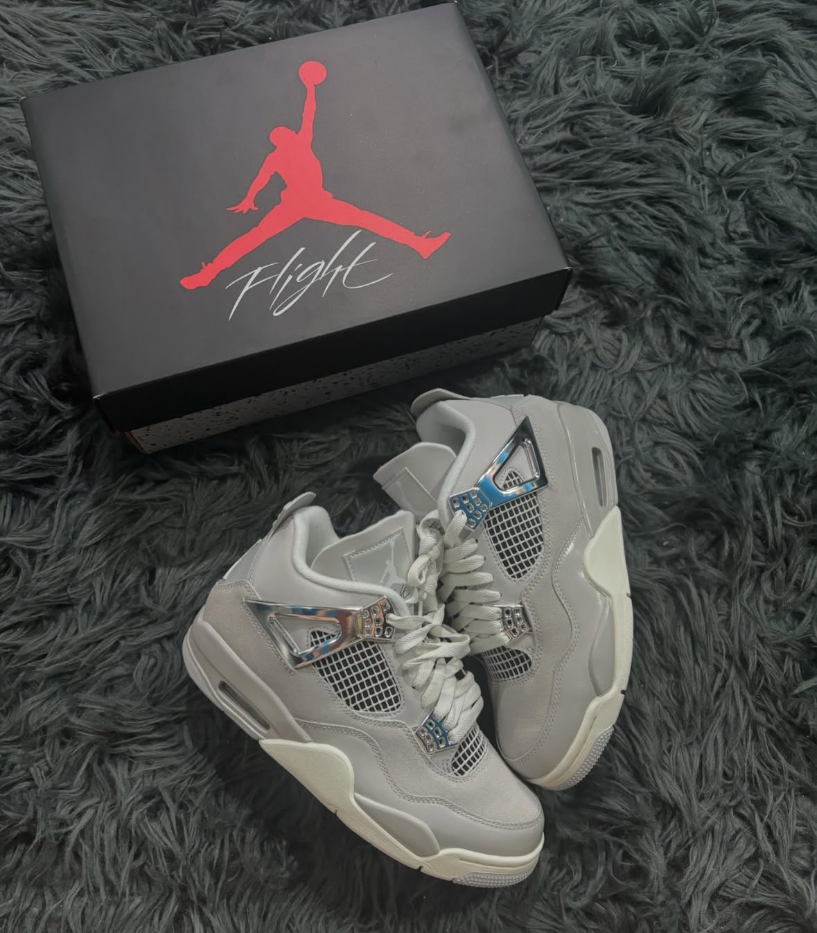 Jordan 4 Frozen Moments