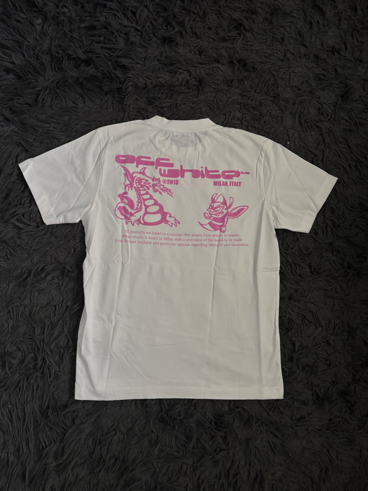 Off White Tee vista 2