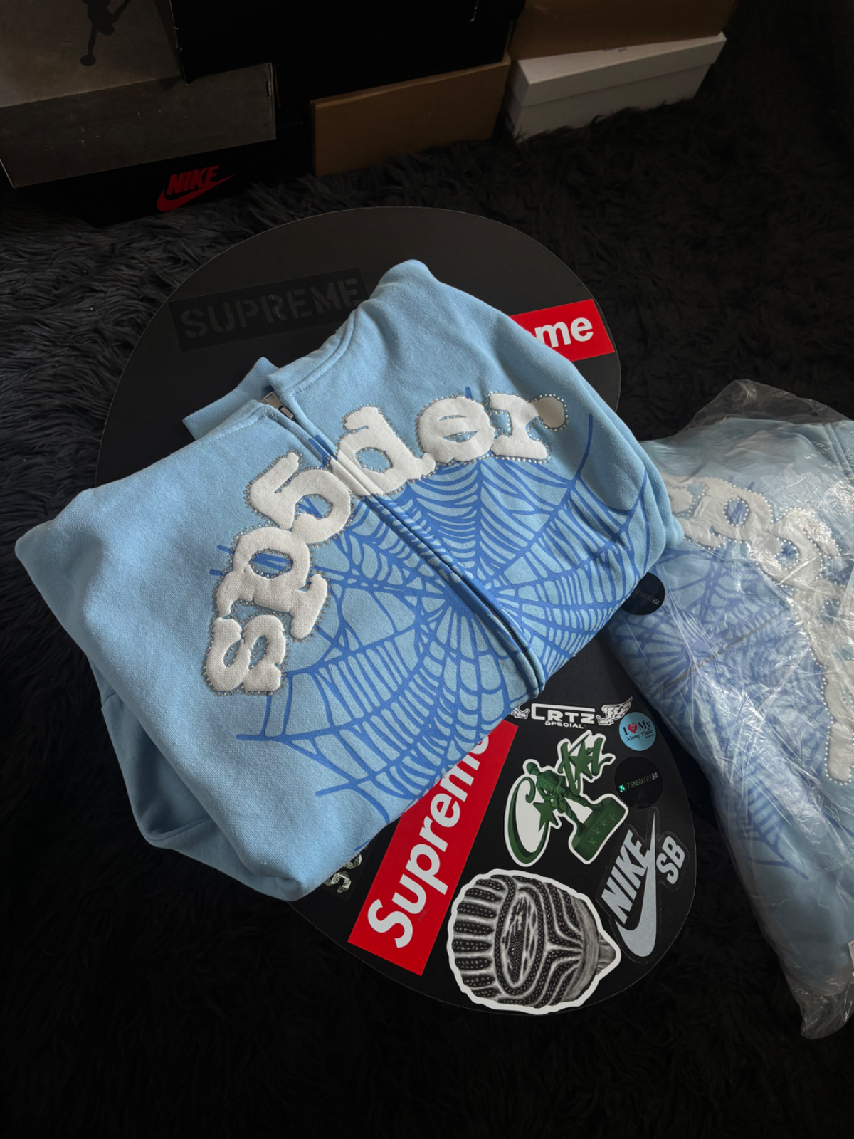 SP5DER ZIP UP HOODIE