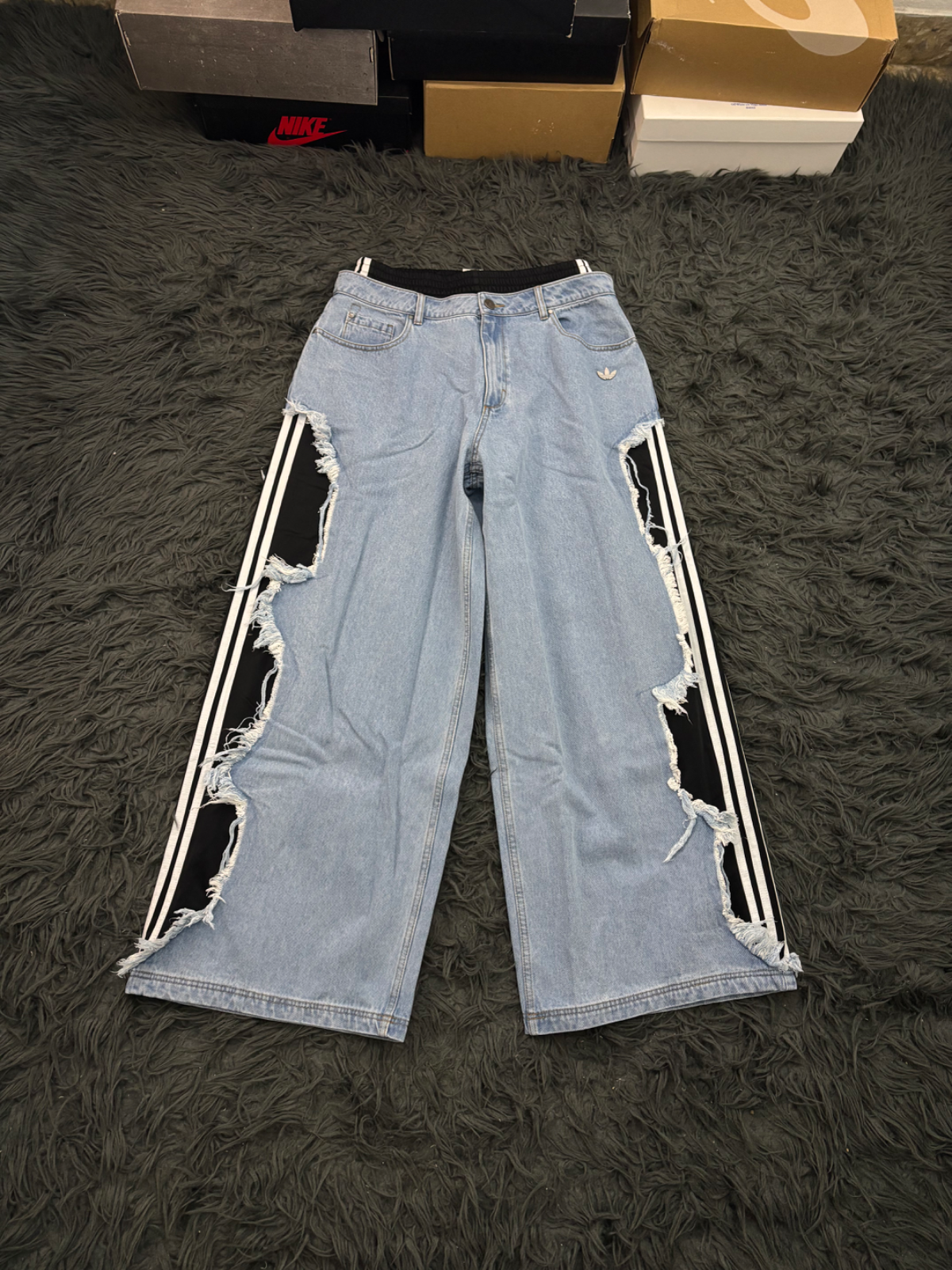 ADIDAS DECONSTRUCTED DENIM vista 2