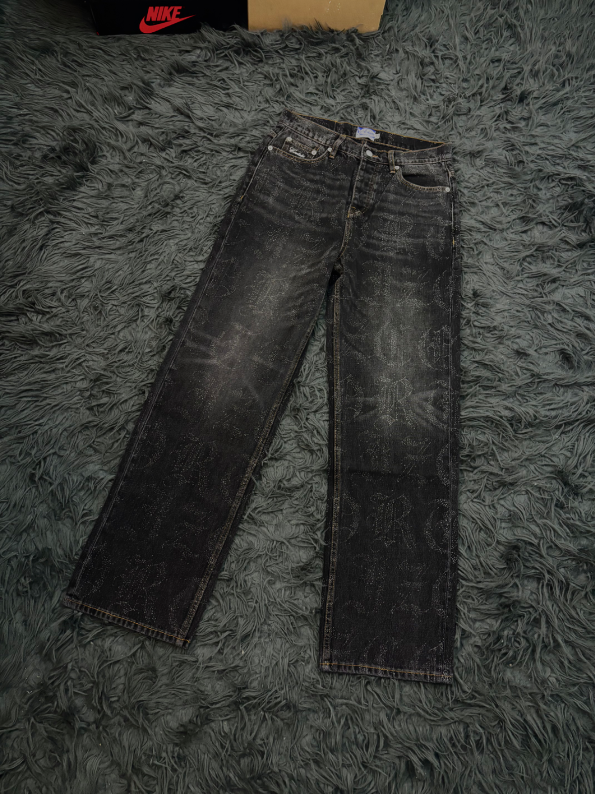 Cortiez Old English Jean